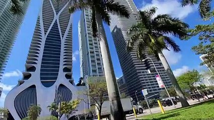 برج سكني من تصميم زها حديد يبرز في أفق ميامي