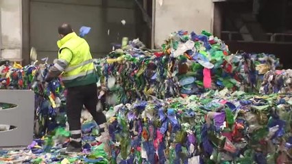 La Policía Local de Miramar estrena uniformes de plástico