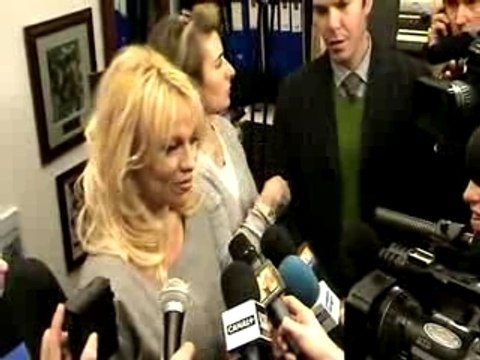 Pamela Anderson à la fondation Brigitte Bardot