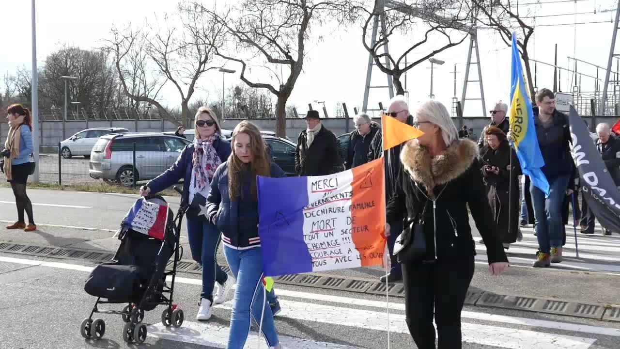 Fessenheim : l'émotion et "l'incompréhension" des défenseurs de la centrale