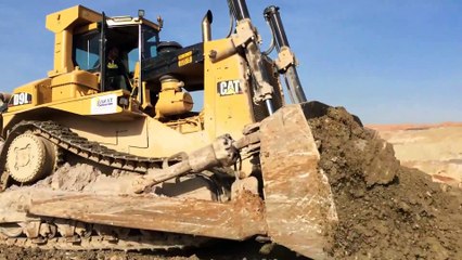 Caterpillar D9L Dozer