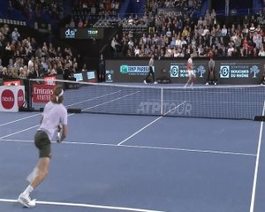 Tsitsipas streaks past Bublik and into final