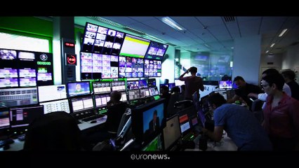 #euroviews : un livre polémique en Allemagne, le plastique en Hongrie, et un cargo libyen suspect