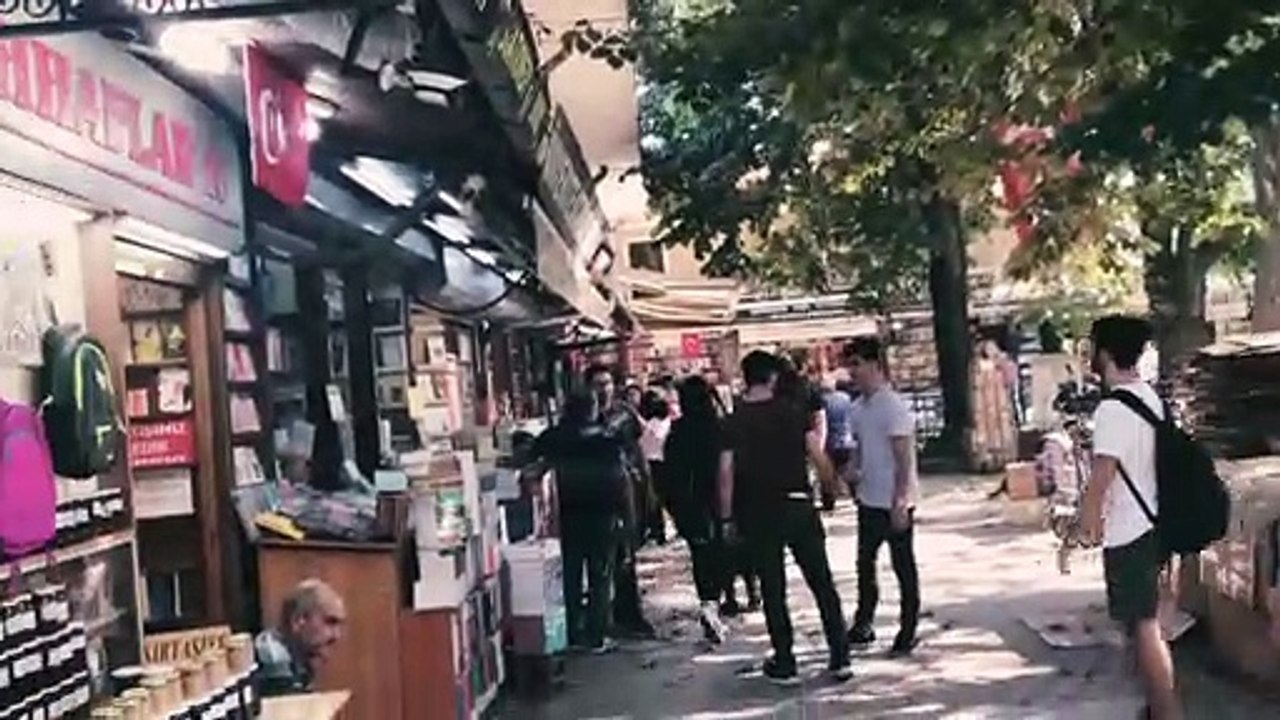 Salak Milyoner Nerede Çekildi - Ümit Ateş