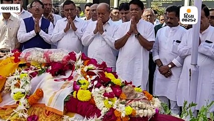 ભાજપના વરિષ્ઠ આગેવાન અને રાજ્ય સરકારના પૂર્વ મંત્રી દોલતભાઈ દેસાઈનું નિધન