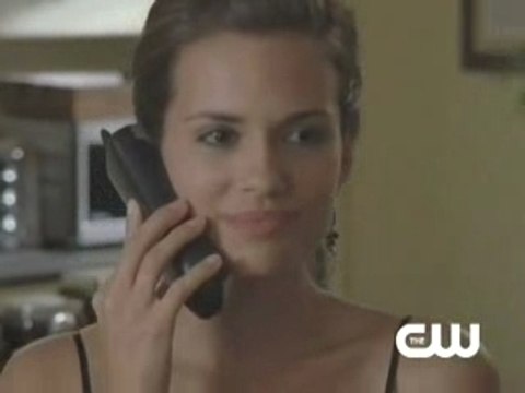 One Tree Hill 5x08 Sneak Peek ( Haley & Carrie )