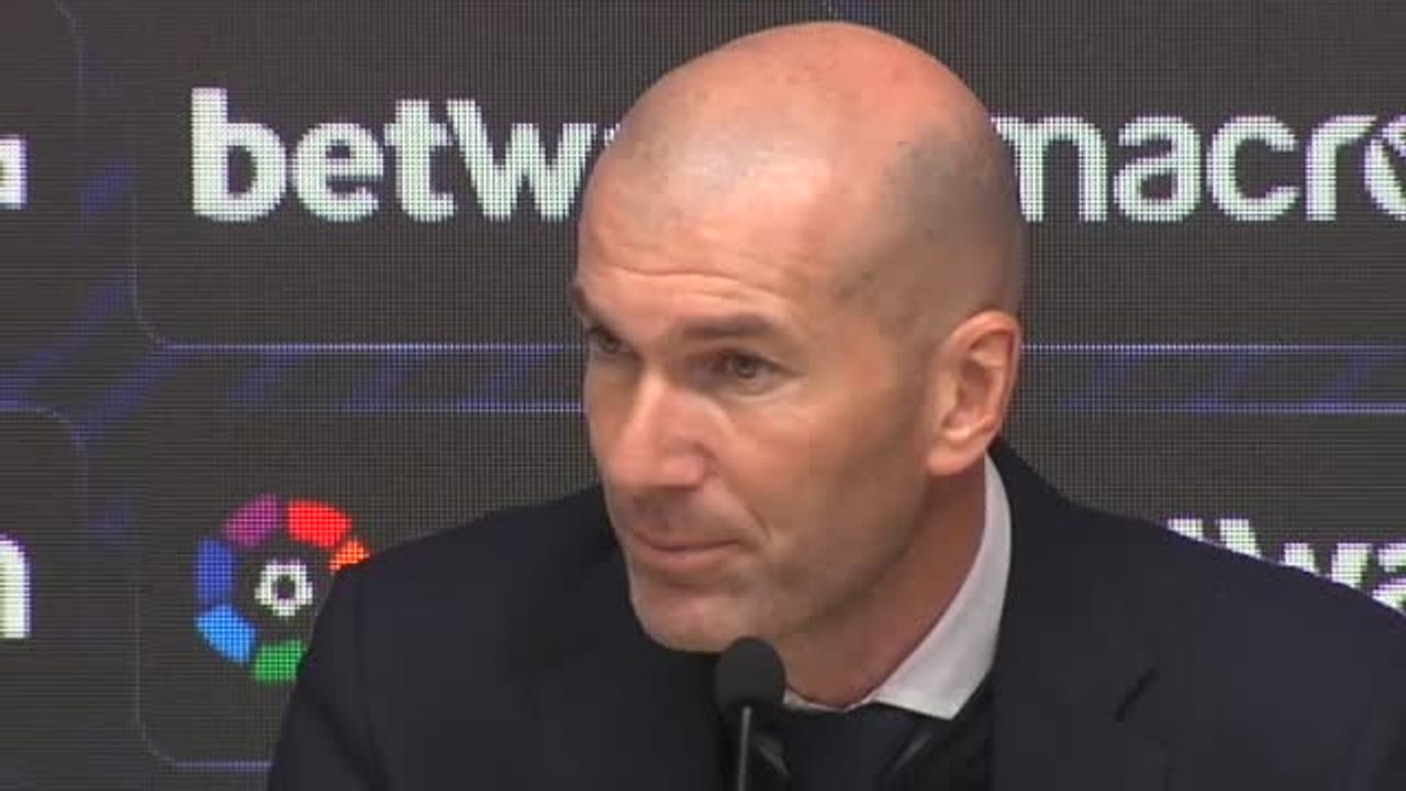 Zidane: "Hay que seguir y pensar que esto podemos sacarlo adelante"