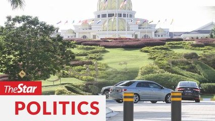 New coalition? VVIP cars seen entering Istana Negara