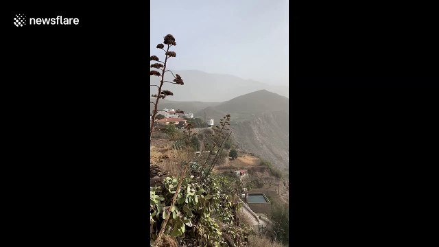 Flights cancelled as sandstorm hits Canary Islands in Spain