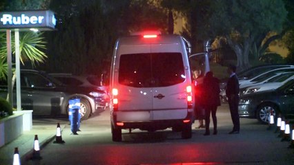 Joaquín Sabina sale del hospital tras su caída del escenario