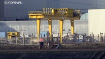 Francia, addio alla centrale nucleare di Fessenheim: sono i primi di 14 reattori a chiudere