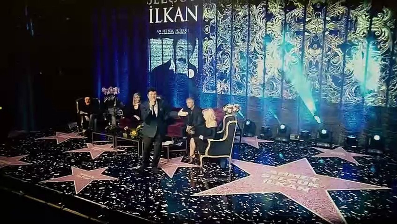 Coşkun Sabah - Tahta Masa - (Ahmet Selçuk İlkan-Unutulmayan Şarkılar)