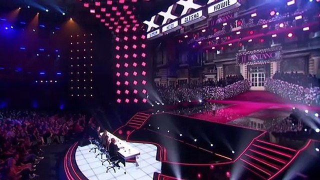 7 Year Old Comedian ROASTS Judges! America's Got Talent- The Champions 2020 - Got Talent Global