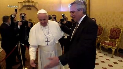 Papa condena venda de armas