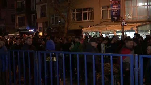 Fenerbahçe-Galatasaray derbisi ardından - Fenerbahçe taraftarının protestosu