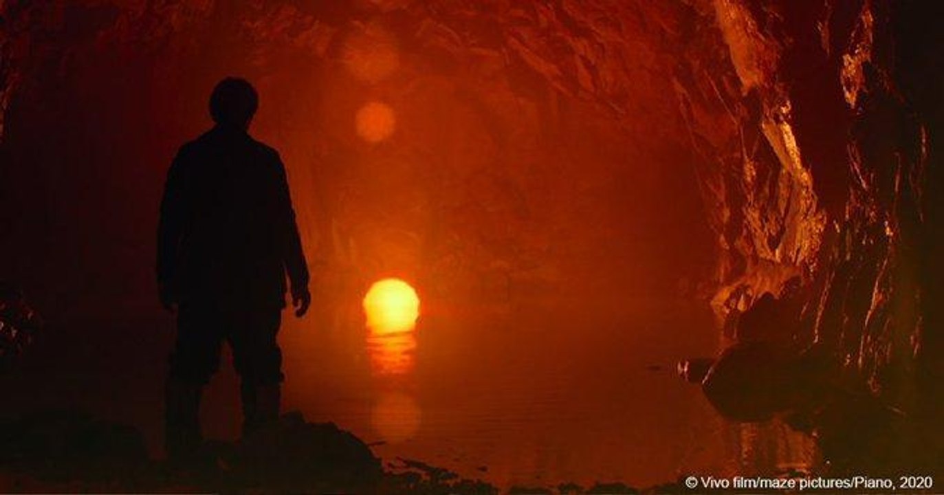 Siberia (International Trailer)