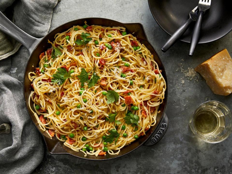 Spaghetti Scissors Fundamentally Reshape Eating As We Know It - video ...
