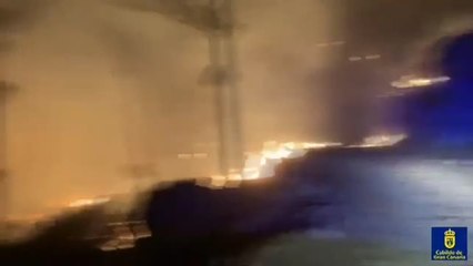 150 efectivos han trabajado durante toda la noche para controlar el incendio en Tasarte
