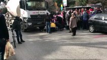 Kadıköy’de yaşlı bir adam beton mikserinin altında kaldı