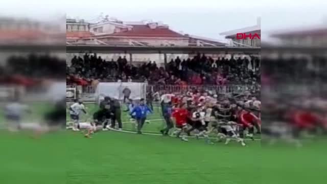 Spor amatör maçta kavga kamera