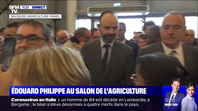 Édouard Philippe s'offre un bain de foule dans les allées du salon de l'agriculture