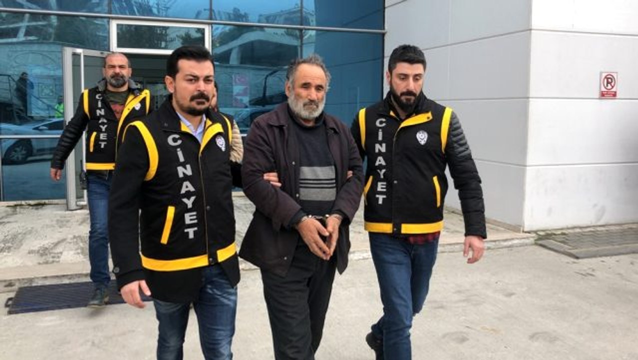 Hurdacı dükkanında cinayet saniye saniye kamerada
