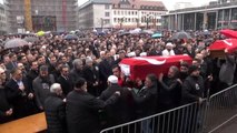 Almanya'daki ırkçı terör saldırısı - Hayatını kaybeden Türkler için cenaze namazı