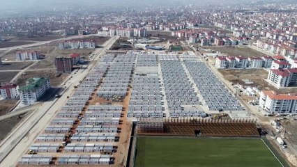 Depremzedelerin konteyner kente yerleşme süreci devam ediyor - Drone - ELAZIĞ