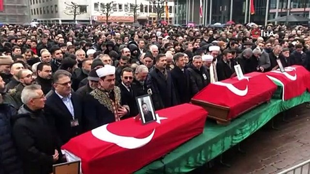 Almanya’da Öldürülen Türk Vatandaşları İçin Cenaze Töreni Düzenlendi
