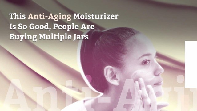 This Anti-Aging Moisturizer Is So Good, People Are Buying Multiple Jars