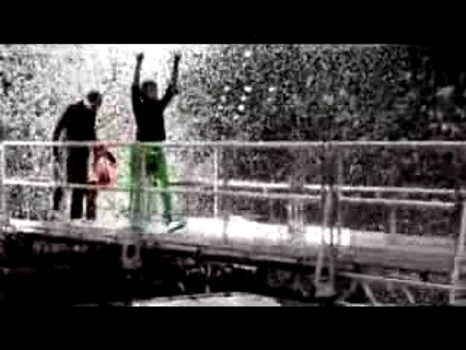 Muse Wembley Extrait DVD HAARP Tour Entree Sur Scene