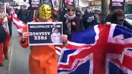 Manifestación a favor de la liberación de Julien Assange en Londres