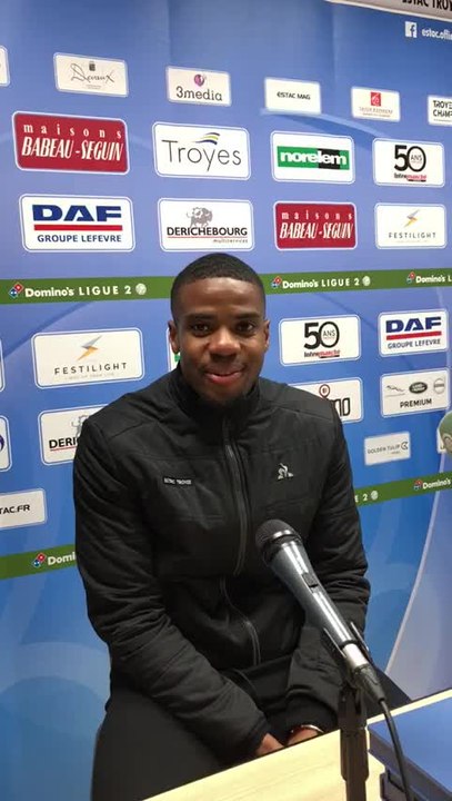 Le héros du derby Estac - Auxerre (3-1), Warren Tchimbembe