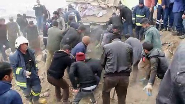 Halálos földrengés az iráni-török határnál