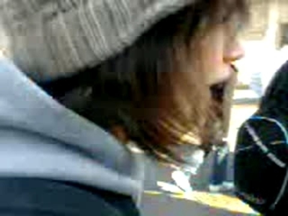 mes puces pOur la maniif` du 14.02.08