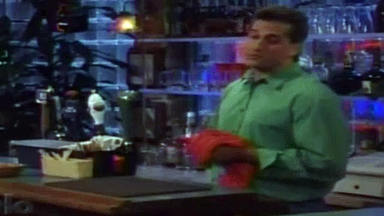 Grace Under Fire S04E25 Grace's New Job