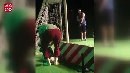 'Üçü Bir Arda' sahnesine kedi girdi