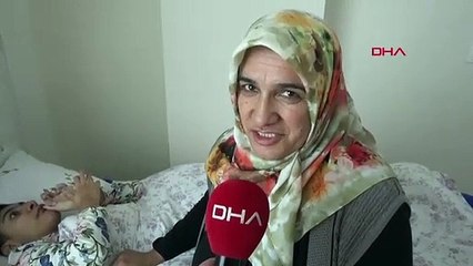 Tek isteği, engelli kızının yatağa dönüşen tekerlekli sandalyeye kavuşması