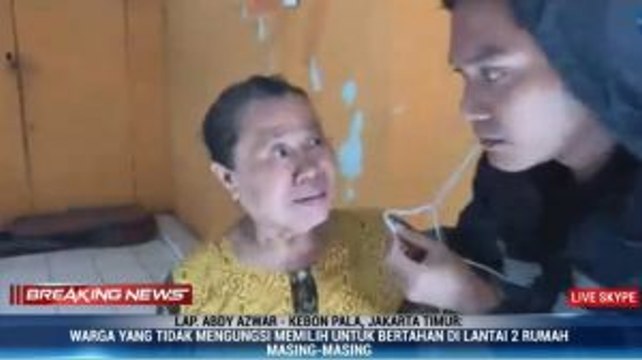 Terjebak Banjir 1 Meter, Warga Kebon Pala Minta Dievakuasi