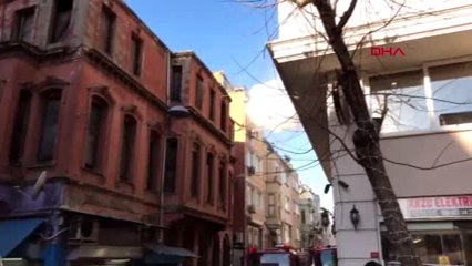 Eminönü'nde otelde yangın