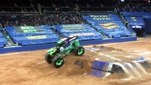 Monster Jam Triple Threat 2018 Orlando Grave Digger Free Wheeling