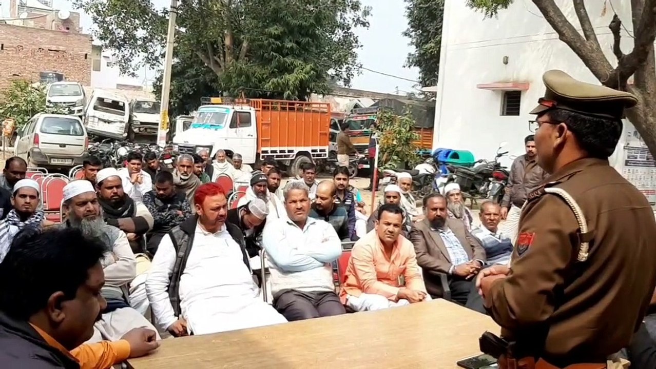 शामली: दिल्ली में हिंसा होने के बाद पुलिस ने शहर में शांति की अपील की