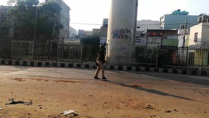 Delhi Police resort to cautionary firing in Jafrabad as violence continues in capital