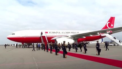 Cumhurbaşkanı Erdoğan Azerbaycan'da - Havalimanı karşılama