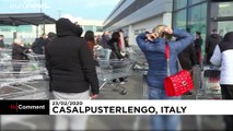 Covid-19 et quarantaine : dans le nord de l'Italie, les habitants se ravitaillent