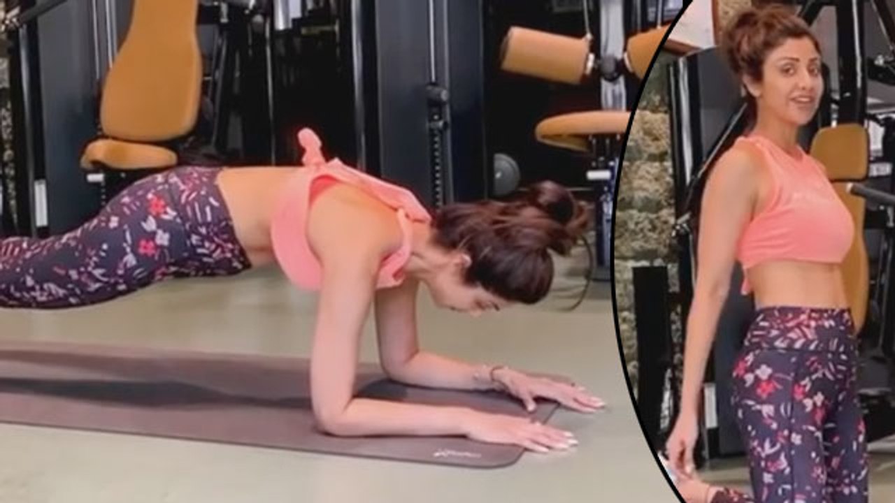 Shilpa Shetty's EASY WORKOUT | Side Planks
