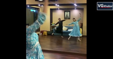 जाह्नवी कपूर ने 'पिया तोसे नैना लागे रे ' पर नाचकर दिखाया अपना क्लासिकल अंदाज़, वीडियो हुआ  वायरल