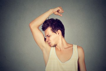 Douche quotidienne : pire que de ne pas se laver du tout?