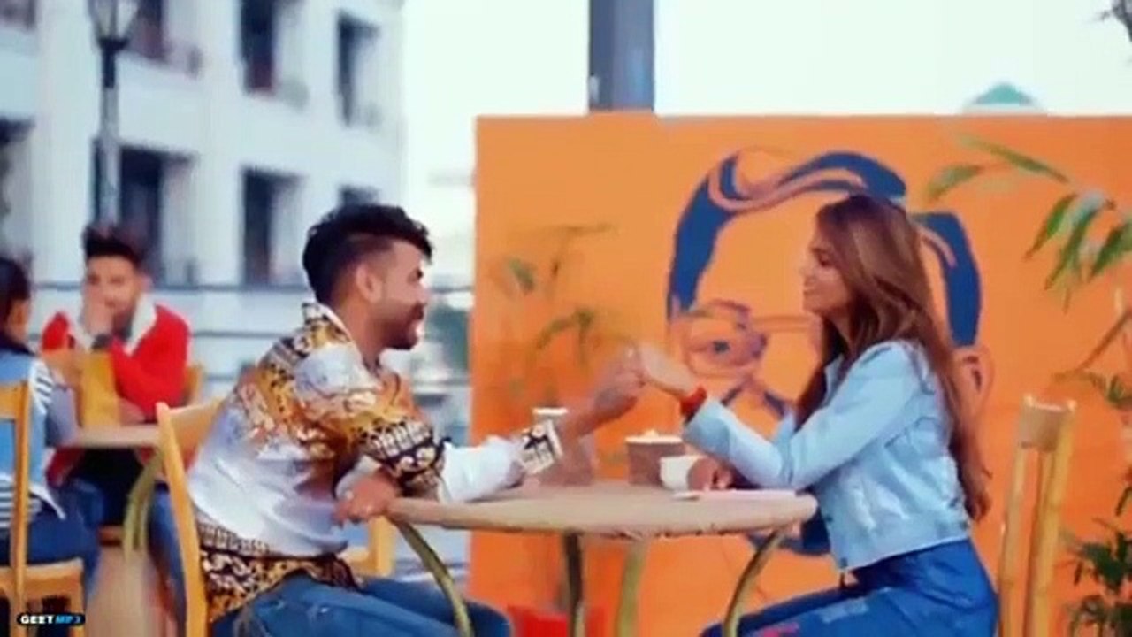 punjab_ki_ladki_matlab_band_wala_scene_(Full_Song)_punjab_ki_ladkiyan,_Devine,_tu_bombay_ki_choriyan(360p)
