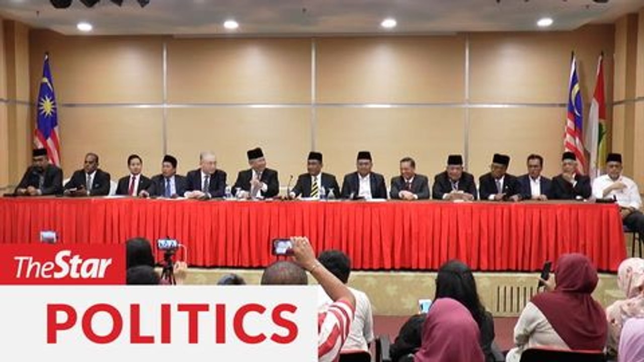 Barisan Nasional says they were informed of “collapse” of Pakatan before it happened